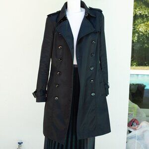 Banana Republic Black Belted Trench Coat size Small